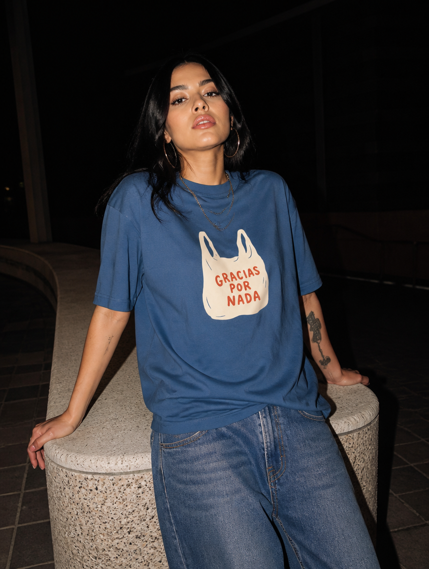 Gracias por Nada T-Shirt