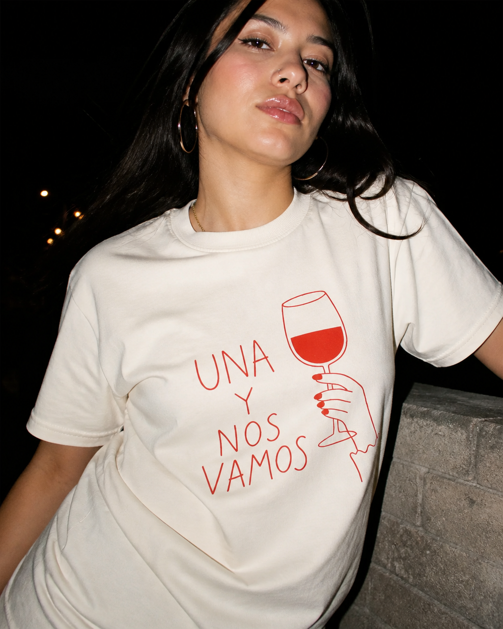 Una y Nos Vamos T-Shirt