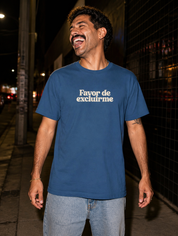 Lifestyle editorial photo — Favor de Excluirme T-Shirt, Faded Navy